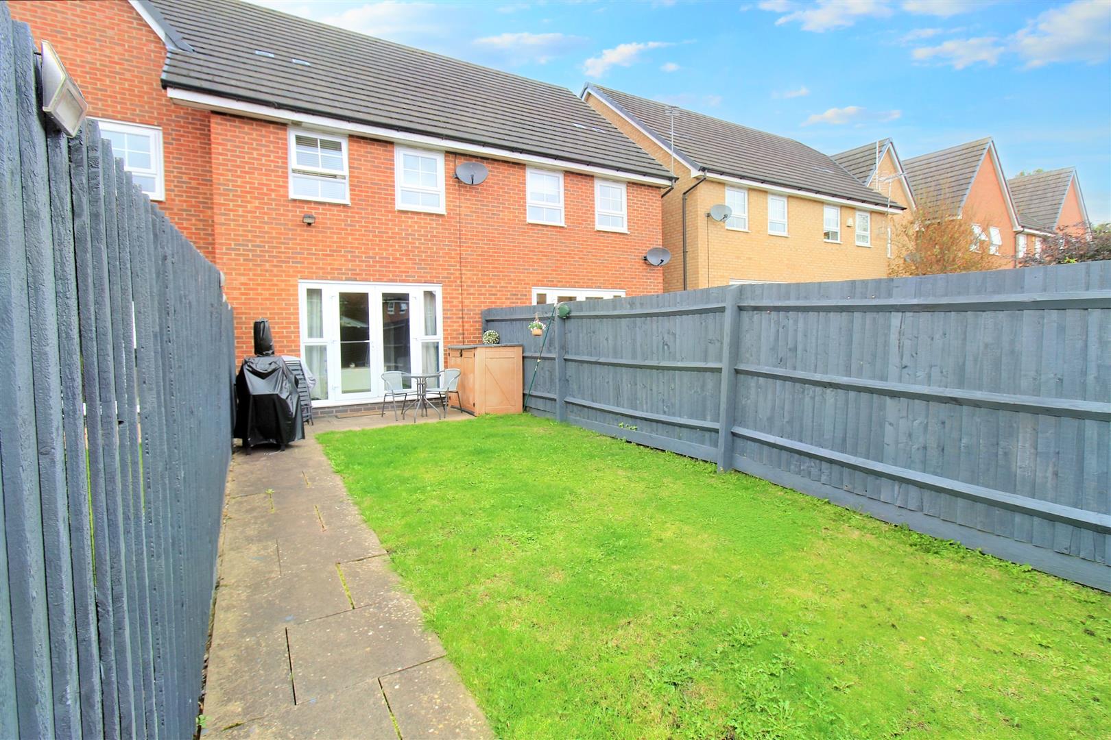 Holdcroft Place, Meir, Stoke-On-Trent